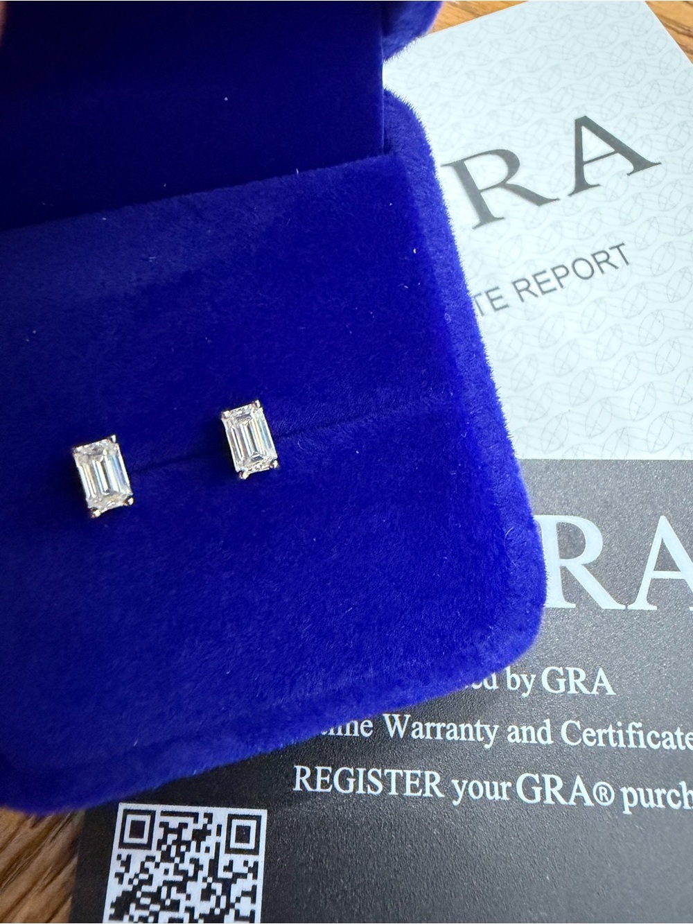 1CTW Moissanite Stud Earrings in 925
